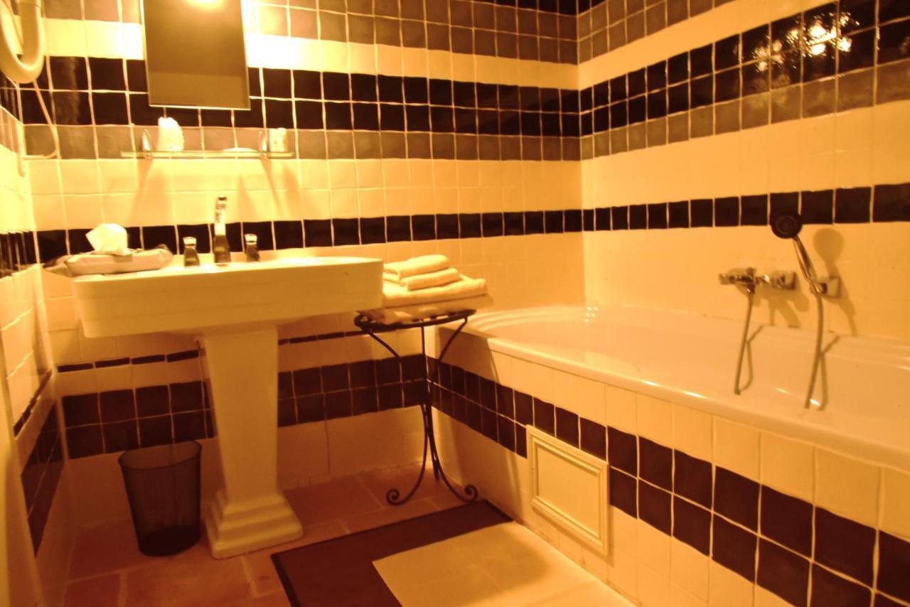 Logis Hotel Le Boudoir Belvès 외부 사진